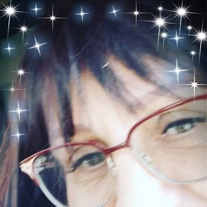 Meet your Posher, Daniela